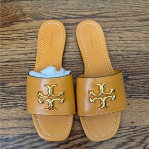 Tory Burch Eleanor slide size 8.5 brand new in box